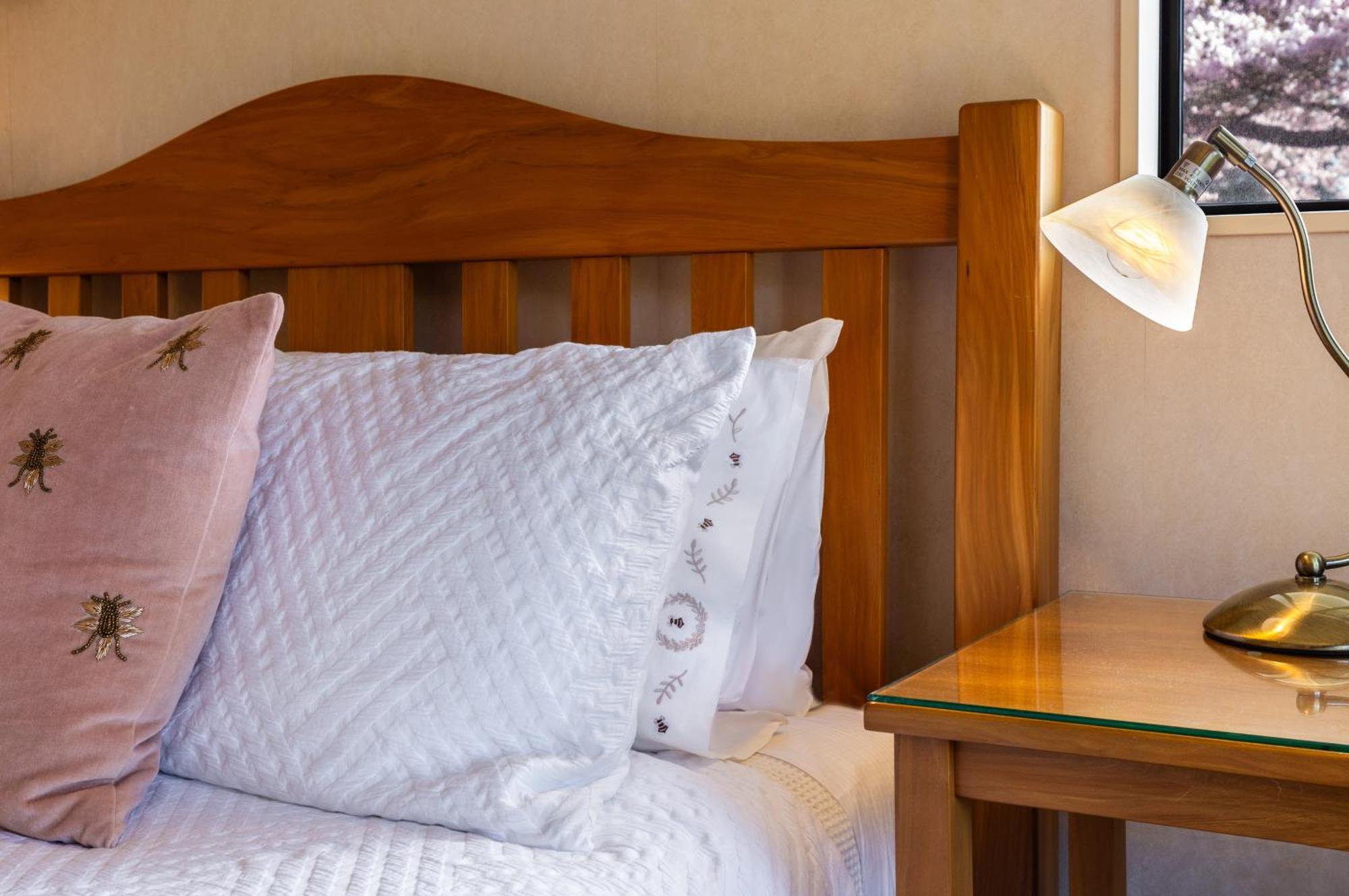 Olive Rabbit - Boutique Bed & Breakfast Turangi Dış mekan fotoğraf